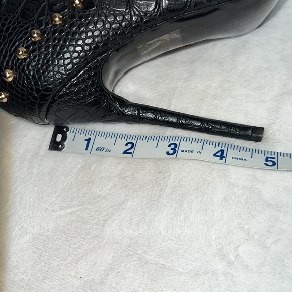 Akika black croc studded ankle boots/booties. Size 37. NWOT. - Picture 7 of 8